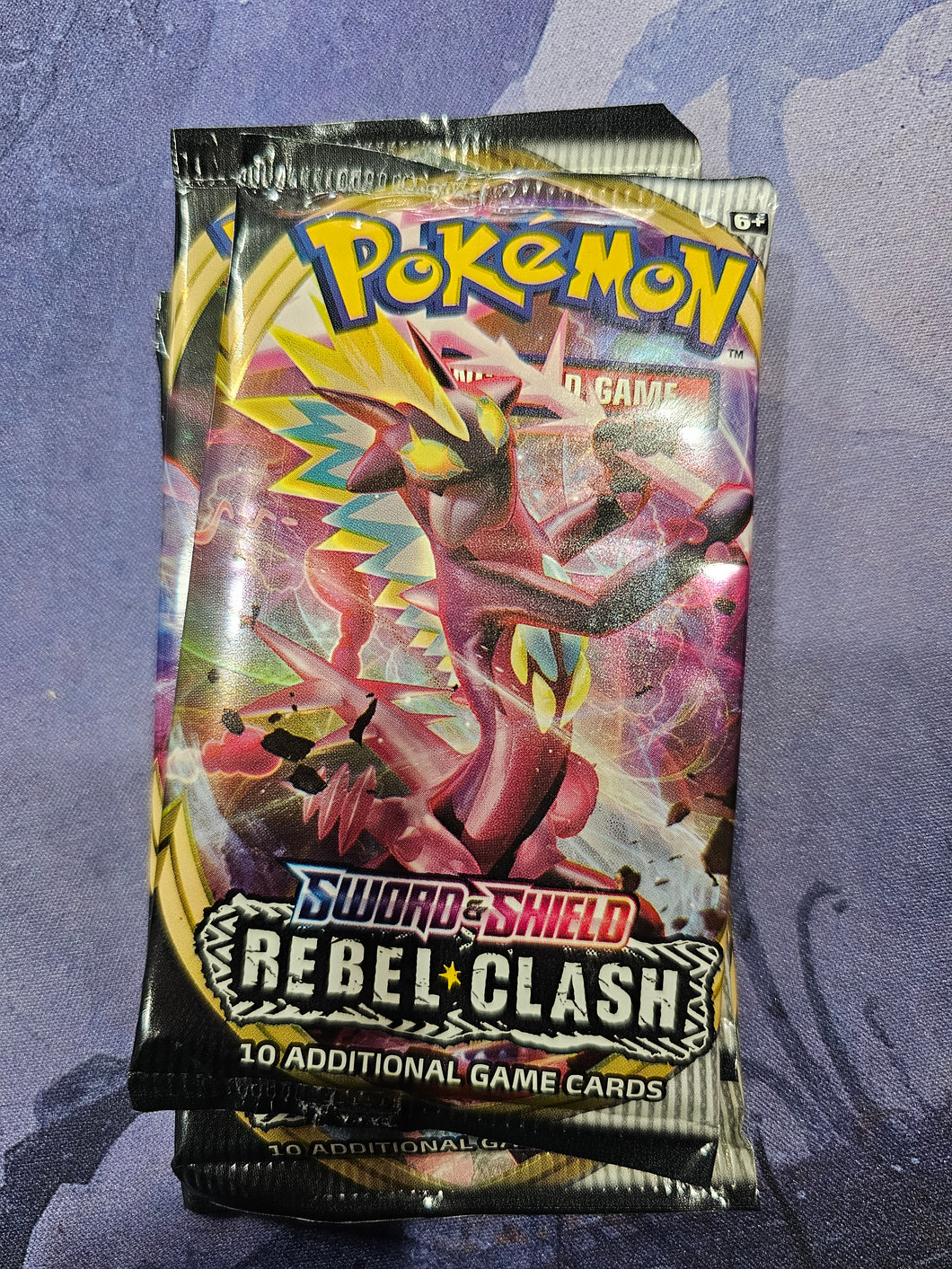 Rebel Clash Booster Pack - SWSH02: Rebel Clash (SWSH02)